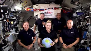 VIDEO Revelionul în Spaţiu. Când trec în 2021 astronauţii de pe Staţia Spaţială Internaţională 