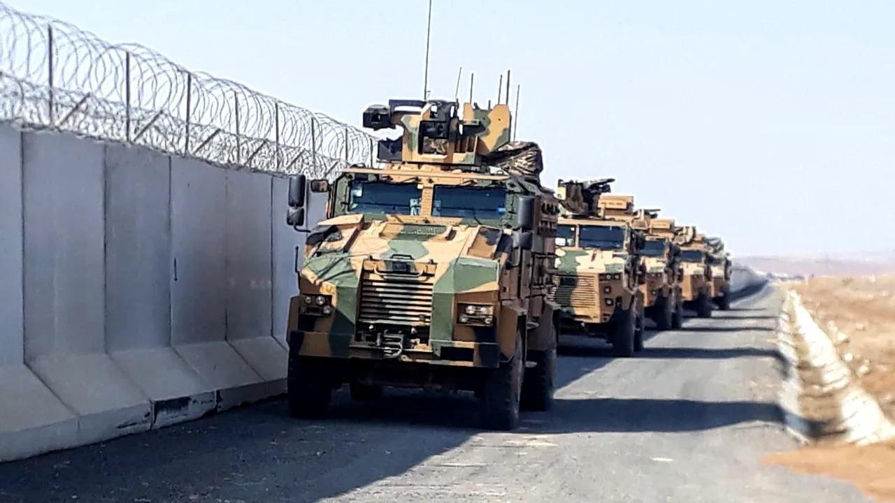 Tensiuni între Franţa şi Turcia din cauza intervenţiei militare turce în Siria