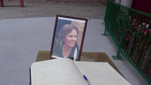 Argeş: Zeci de persoane la slujba de comemorare a 40 de zile de la decesul Reginei Ana - GALERIE FOTO/ VIDEO