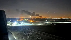 Armata israeliană a lansat atacuri aeriene asupra Iranului / Au fost vizate bazele militare / IDF. 20 de ţinte au fost lovite / Teheranul minimizează efectele şi ameninţă cu un răspuns care să „umilească” adversarul