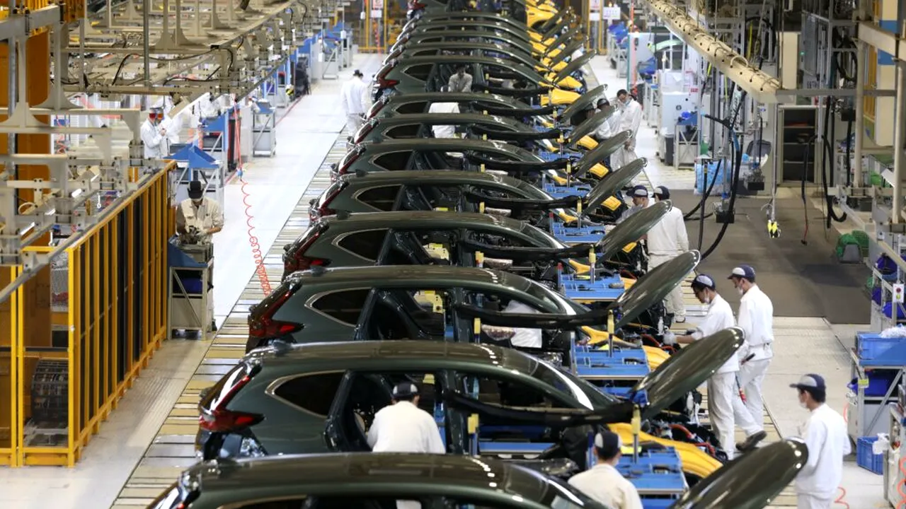 Producătorii auto cresc prețurile la nivel global din cauza taxelor vamale impuse de SUA