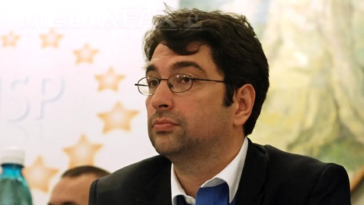 Voinescu: Nicio secundă nu s-a pus problema prelungirii mandatului conducerii demisionare a PDL