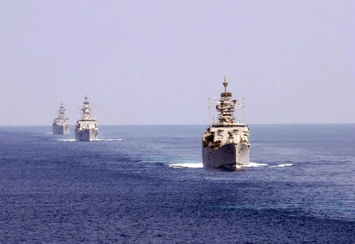 EXTERNE Refuzuri pe bandă rulantă din partea țărilor care ar putea forma coaliția navală cerută de Trump. NATO, în pericol