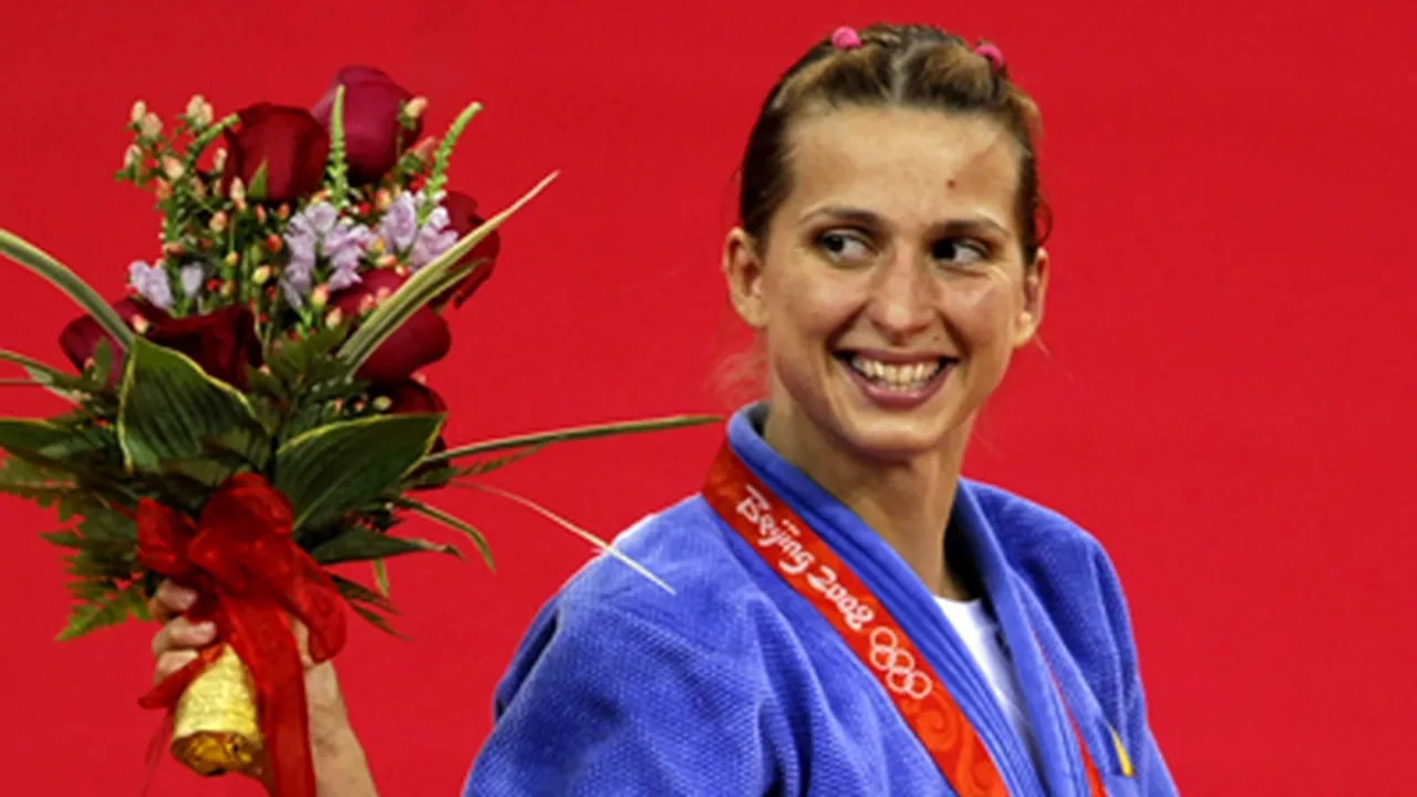Alina Dumitru campioană olimpică la judo (Galerie Foto)
