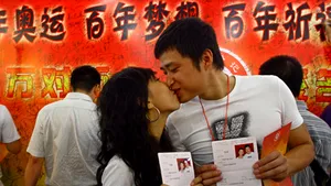Record de căsătorii în China pe data de 8 august - 310.000