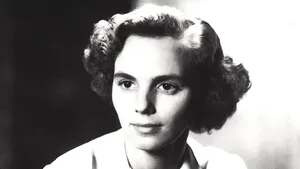 Modestă şi simpatică. Aşa rămâne Regina Ana în memoria unei familii din Săvârşin, care a găzduit-o