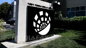 Google a cumpărat pentru 500 de milioane de dolari compania Skybox, care proiectează sateliţi