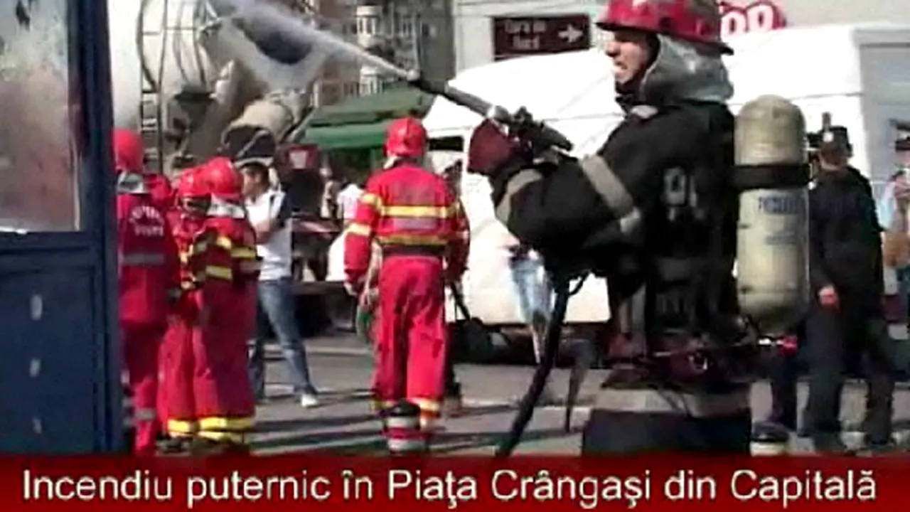 Incendiu puternic în Piaţa Crângaşi din Capitală