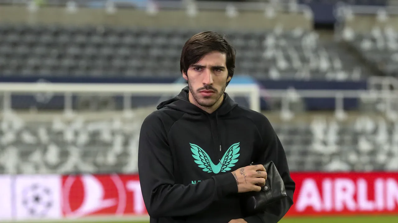 Tonali de la Newcastle primeşte o suspendare de două luni din partea FA