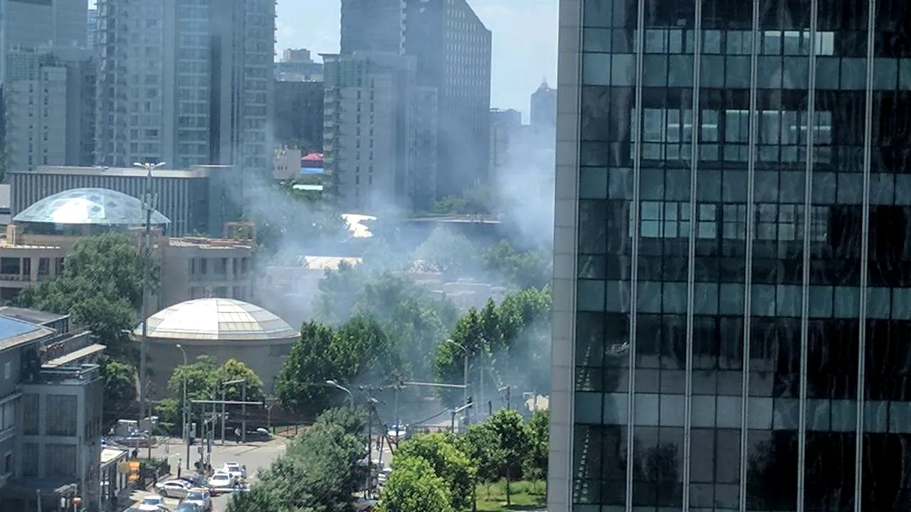 Cod galben de poluare a aerului la Beijing. Măsuri de urgenţă luate de autorităţile din China