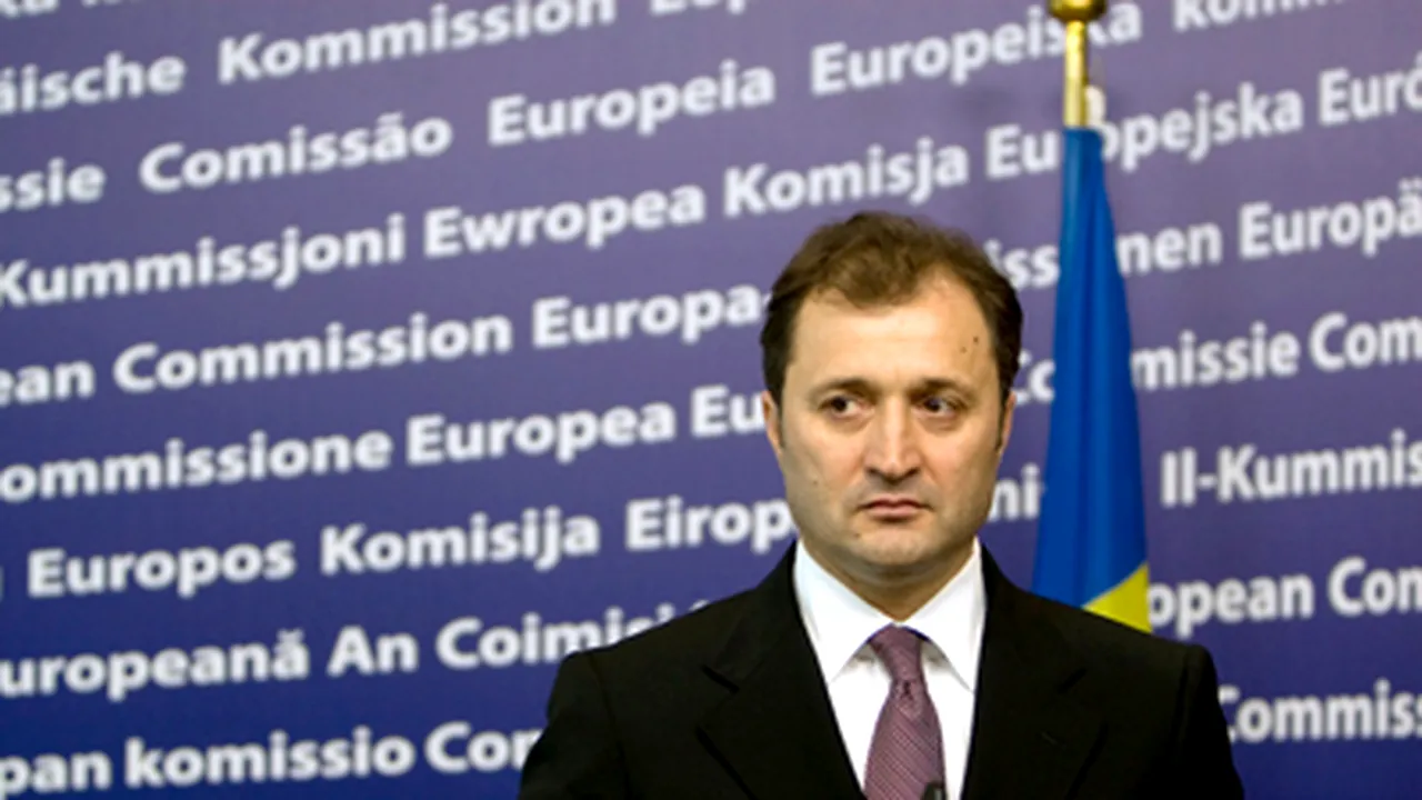 Premierul moldovean a primit două apeluri de ameninţare în momentul exploziei de miercuri