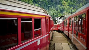 O femeie rănită în atacul comis în trenul din Elveţia a murit. Autorul atacului a decedat