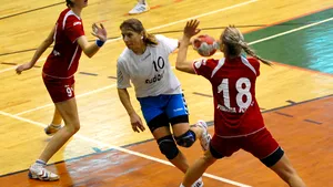 Echipa de handbal CSM Ploieşti a intrat în grevă. ”Nu avem bani pentru mâncare, nu avem bani pentru motorină”