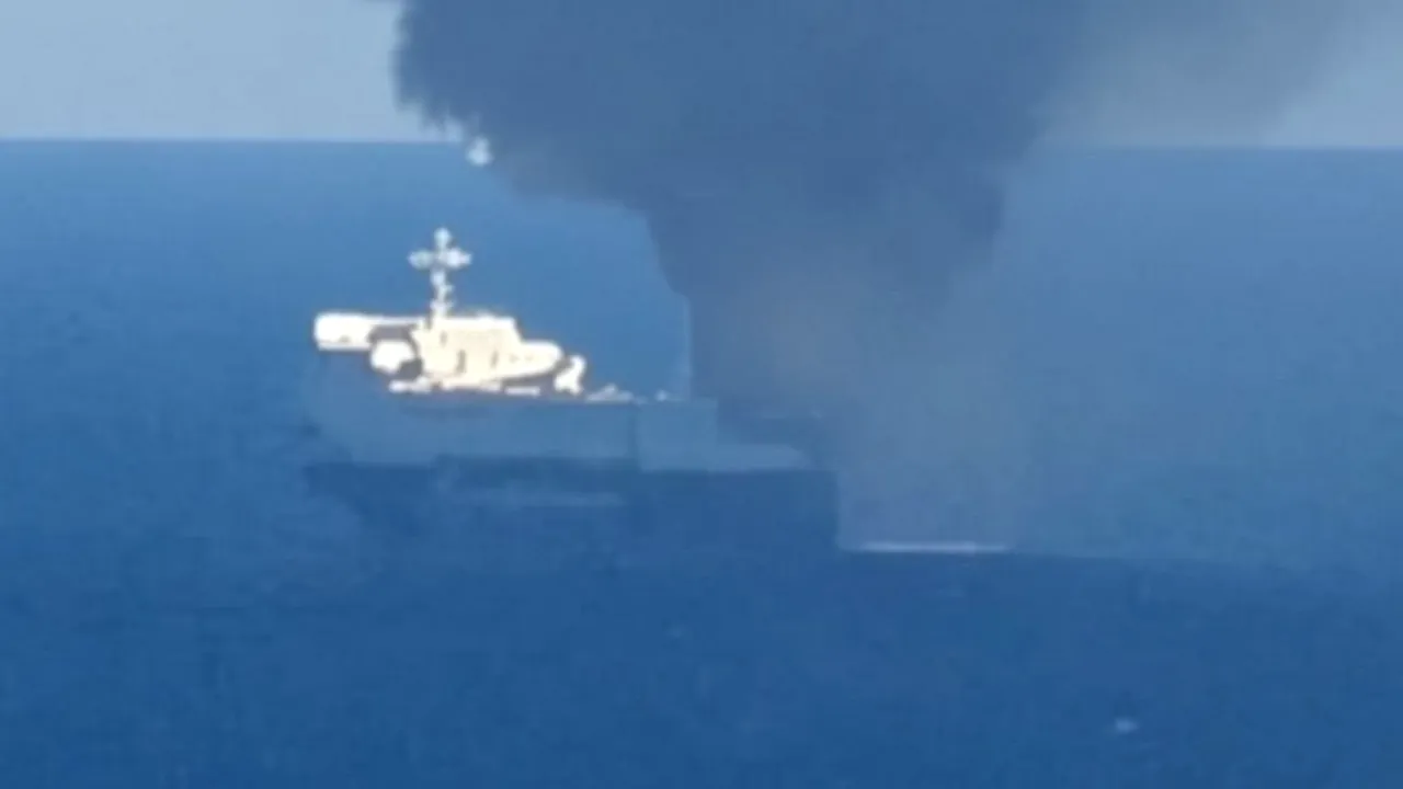 Incendiu la bordul unui feribot în apropiere de Mykonos. 29 de persoane se aflau pe vas