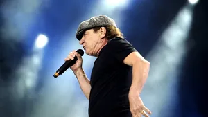 Solistul  AC/DC Brian Johnson se simte 