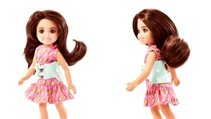 Barbie lansează prima păpuşă cu scolioză din istorie