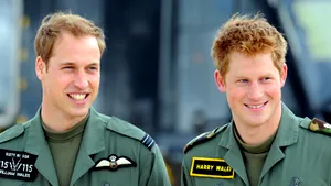 Prinţii William şi Harry vizitează în secret soldaţii britanici răniţi în Afganistan