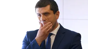 POLITIC Radu Miruță: La Avioane Craiova s-a întâlnit un prost cu un deștept