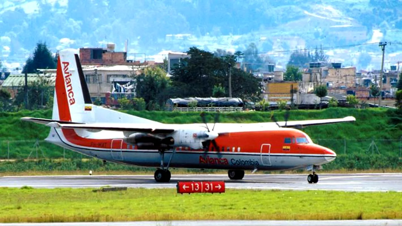 Două cadavre au fost găsite în „burduful” unui avion: victimele aveau bani dominicani în buzunare

