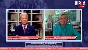 Hillary Clinton a anunţat că îl susţine pe Joe Biden în cursa pentru Casa Albă