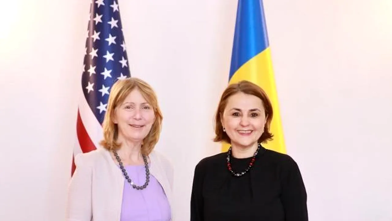 Ambasadoarea SUA la Bucureşti, primită de şefa Diplomaţiei, Luminiţa Odobescu. Aderarea României la Programul Visa Waiver, printre temele de discuţie