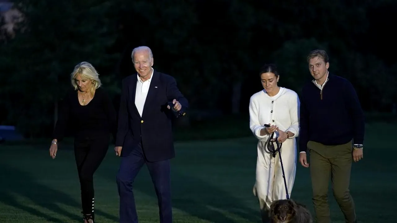 Nuntă în familia lui Joe Biden. Nepoata preşedintelui american se căsătoreşte la Casa Albă