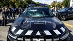 Autospeciala Jandarmeriei, distrusă de protestatari în Capitală