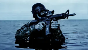 Exerciţiu în Marea Neagră. Scafandri militari din ţări NATO participă la misiuni de căutare şi de identificare a dispozitivelor explozive marine 