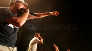 E.M.I.L. sărbătoreşte 10 ani printr-un concert şi lansarea unui documentar