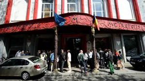 Actorul George Ivașcu revine în fotoliul de manager al Teatrului Metropolis, dar fără niciun anunț oficial al Primăriei București / Lumea teatrului e luată prin surprindere