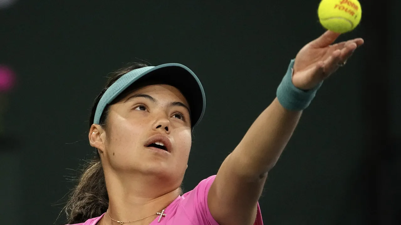 Emma Răducanu dă lecţii de tenis online şi donează toate încasările către tineri tenismeni