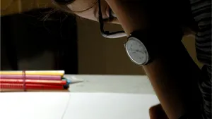 Declinul abilităţilor mentale începe de la vârsta de 27 de ani