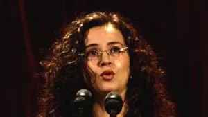 Cristina Modreanu s-a retras din funcţia de redactor-şef adjunct al cotidianului Gândul