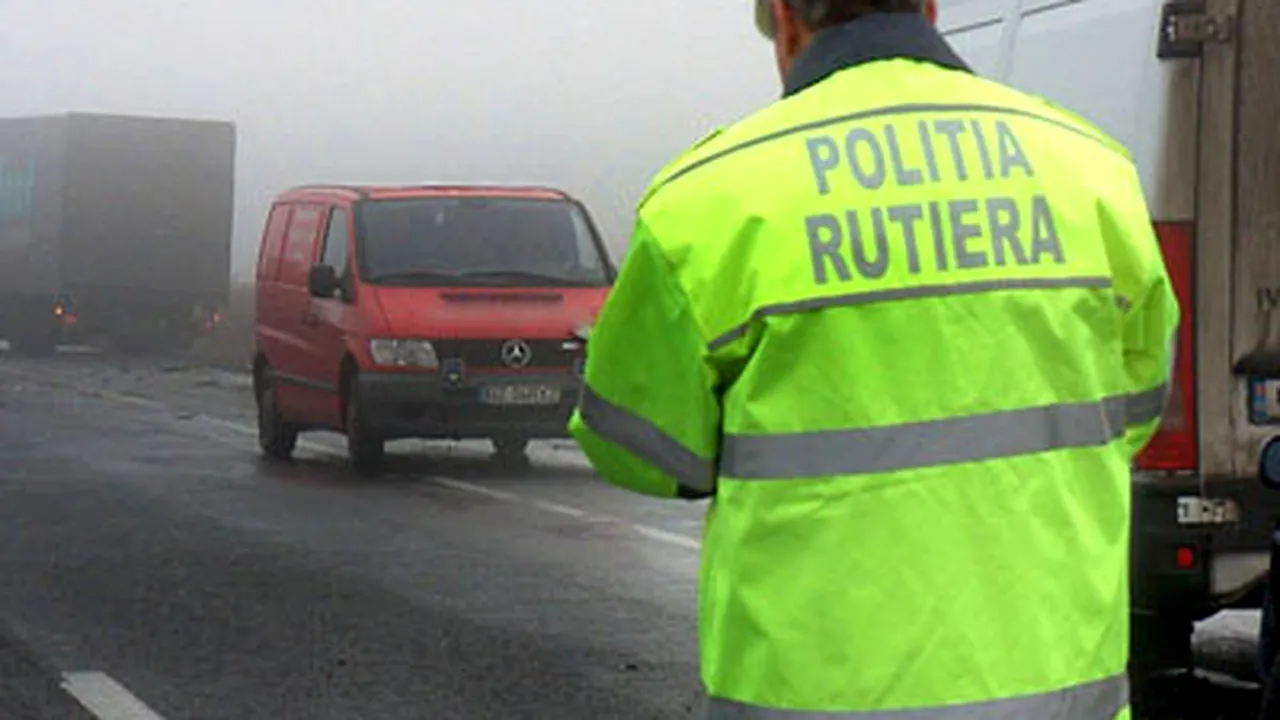 Aproape 1.800 de poliţişti rutieri, mobilizaţi pentru mini-vacanţa de Crăciun