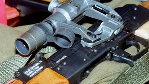 Adolescentul care şi-a împuşcat mortal prietenul a tras cu intenţie (Video)