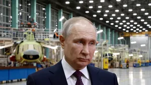 UE salută decizia CPI de emitere a unui mandat de arestare pe numele lui Vladimir Putin