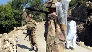 Pakistanul le permite rebelilor să tragă împotriva forţelor americane de pe teritoriul său