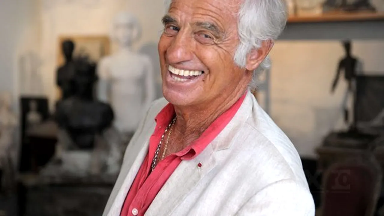 Jean-Paul Belmondo, premiat cu un Palme d'Or pentru întreaga carieră, aclamat la Cannes
