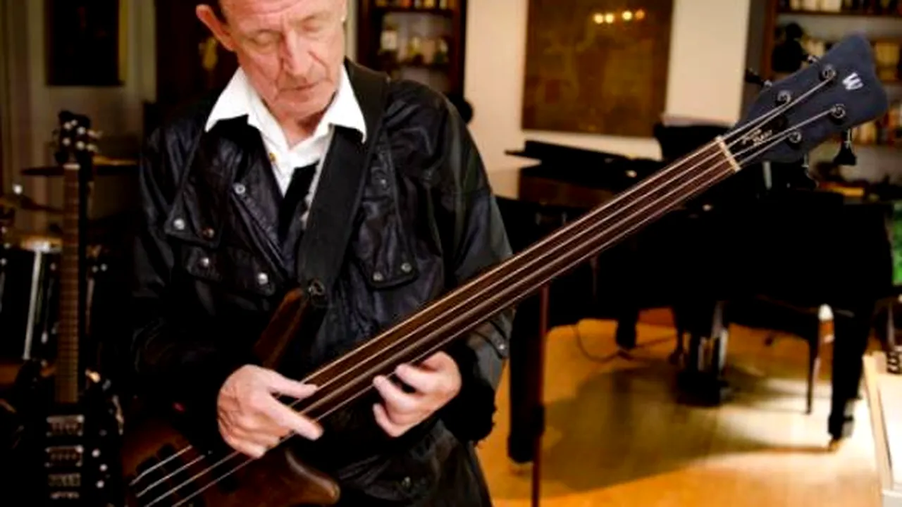 Jack Bruce, solistul şi basistul legendarei trupe rock Cream, a murit la vârsta de 71 de ani