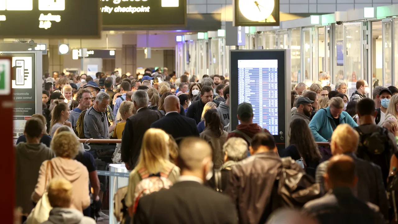 Cele mai mari aeroporturi din ţară se pregătesc cu investiţii majore pentru dublarea traficului