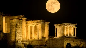 FOTO Cum s-a văzut pe cer „Superluna sângerie”, un fenomen astronomic major