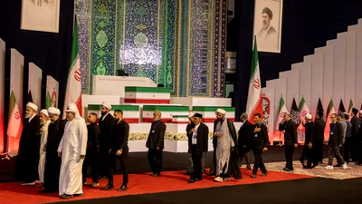EXTERNE Au început funeraliile ayatollahului Ali Khamenei. Măsuri de securitate fără precedent și ceremonii programate timp de o săptămână