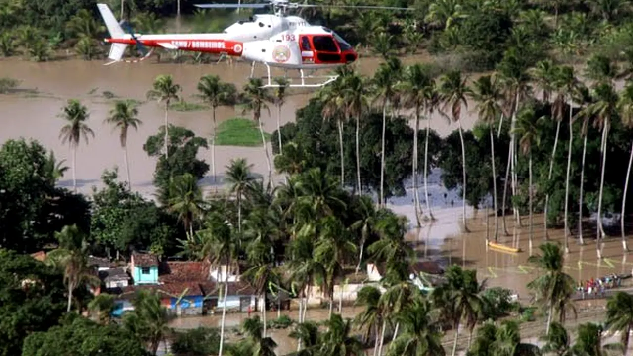 Ploi torenţiale în Brazilia. Bilanţul victimelor a crescut la 100 de morţi