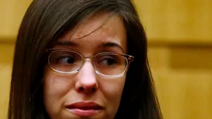 Americanca ce şi-a ucis iubitul cu 27 de lovituri de cuţit cere pedeapsa cu moartea