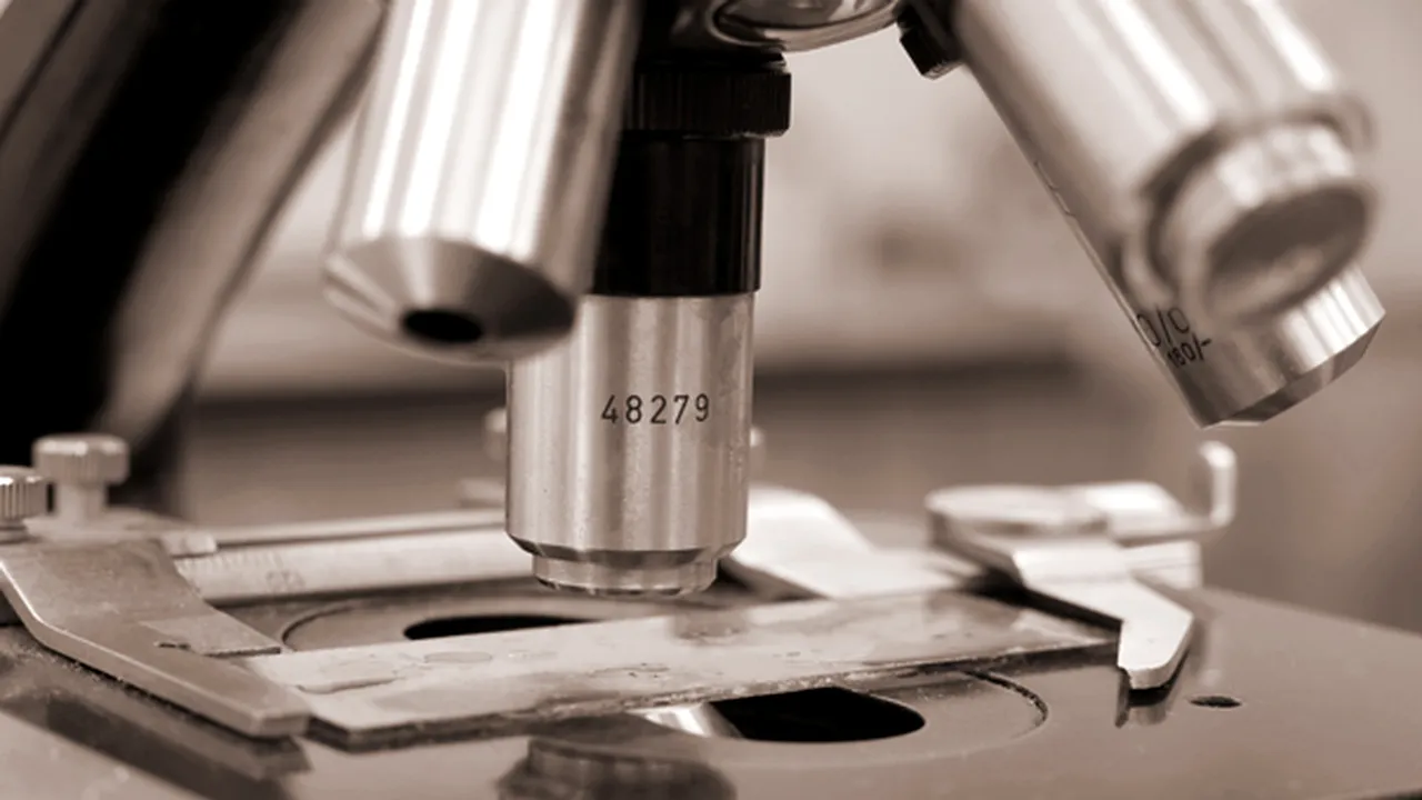 Nanoparticule din aur, folosite pentru a depista cu ochiul liber HIV şi cancerul de prostată