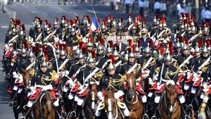 Interesele Franţei, în special cele din Liban, ameninţate în cazul unui atac împotriva Siriei