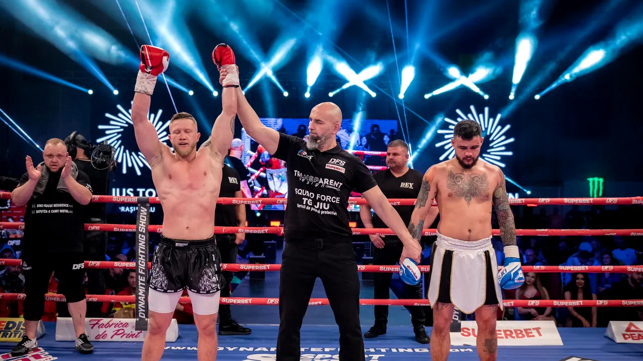 Ploaie de KO-uri la Timişoara. Sala Sporturilor, plină până la refuz la Dynamite Fighting Show 18