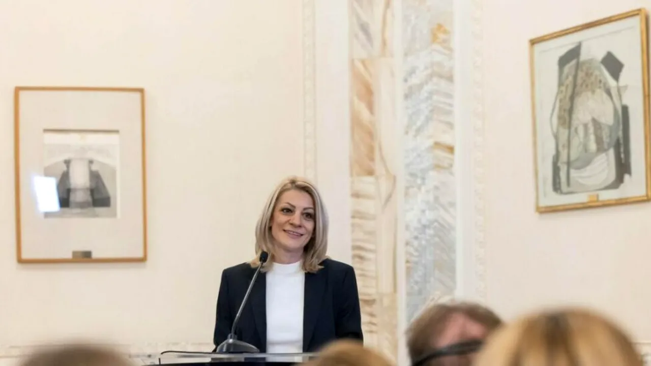 Reacție dură la proiectul PNL privind prostituția: „Copiii României nu trebuie să se prostitueze legal”