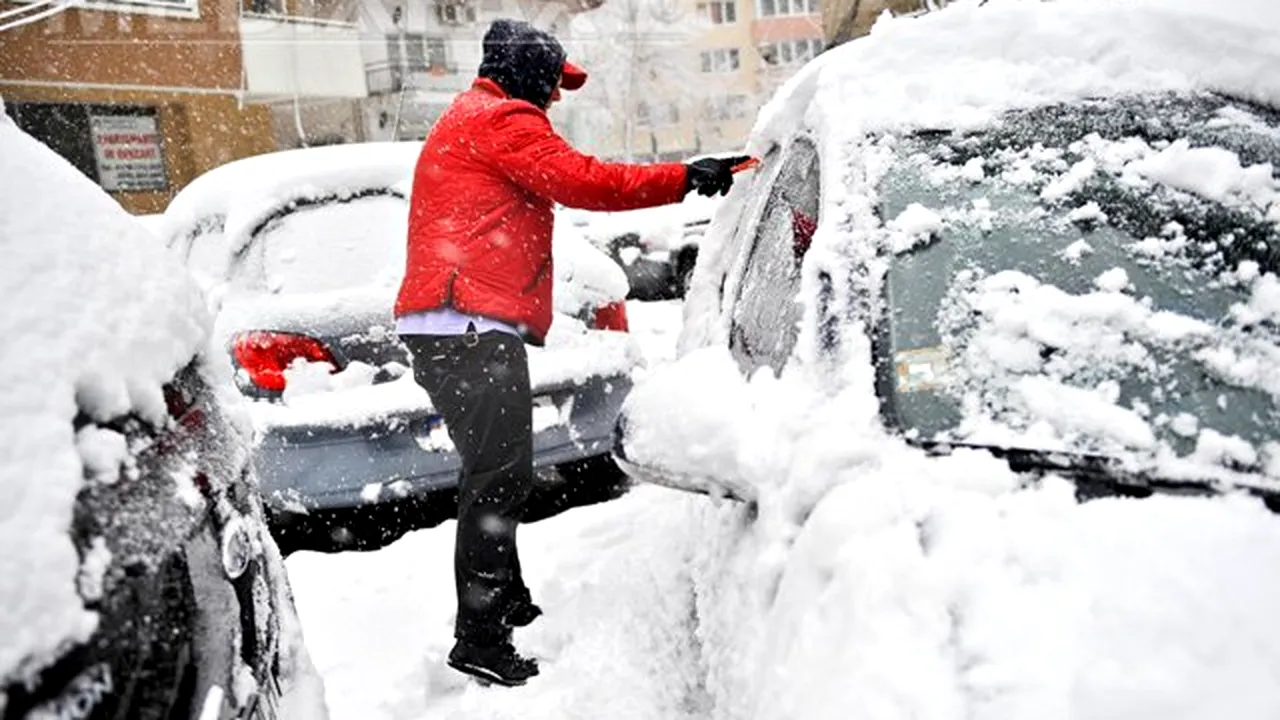 Autoturismele în sectorul 1 vor fi ridicate, curăţată zăpada, apoi puse la în acelaşi loc de parcare