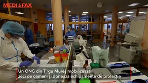 Un ONG donează materiale medicilor şi poştaşilor: Echipamentele de protecţie nu sunt niciodată prea multe